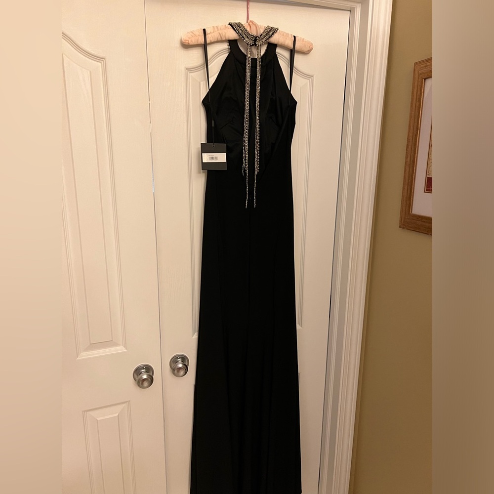 Mac Duggal Black Halter Gown with Slit - Picture 15 of 16